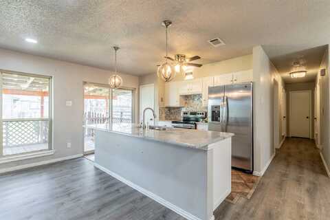 Neptune, CEDAR HILL, TX 75104