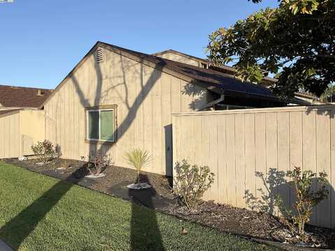 Fairmont, ANTIOCH, CA 94509