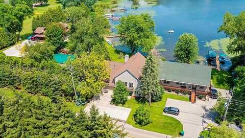 Wallace Lake, WEST BEND, WI 53090