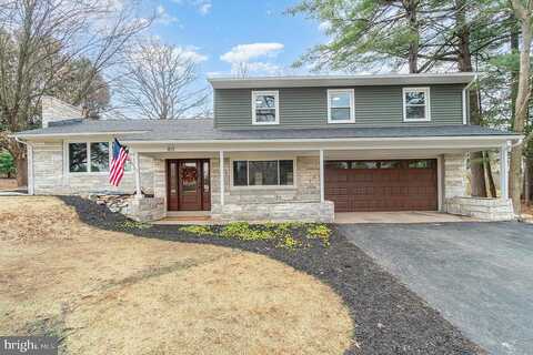 Foxcroft, CAMP HILL, PA 17011