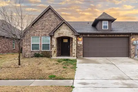 Christie, GREENVILLE, TX 75402