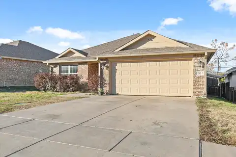 Powell, FORT WORTH, TX 76104