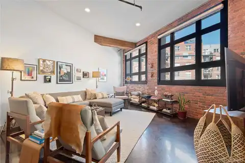Walnut, DENVER, CO 80205