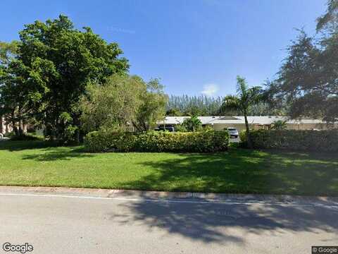 Forest Lakes, NAPLES, FL 34105