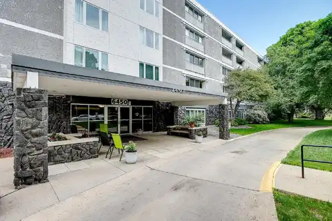 York, MINNEAPOLIS, MN 55435
