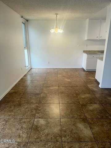 Dean, VENTURA, CA 93003