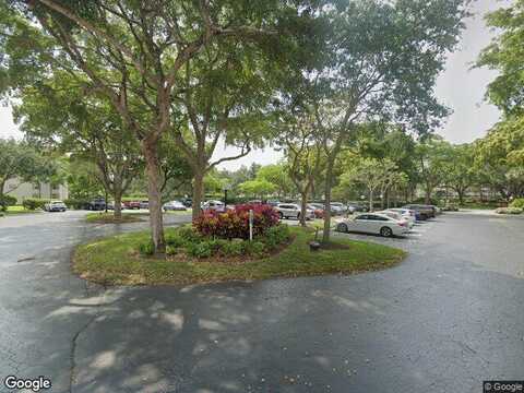 Oaks, POMPANO BEACH, FL 33069