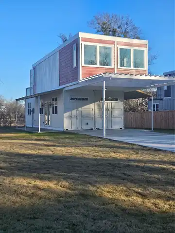 Kennie, COMMERCE, TX 75428