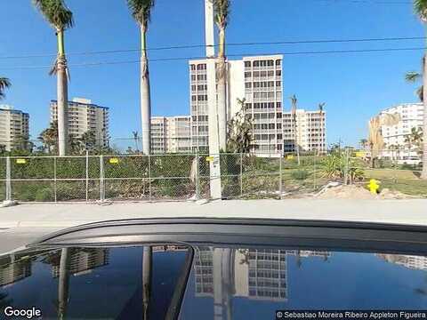 Estero, FORT MYERS BEACH, FL 33931