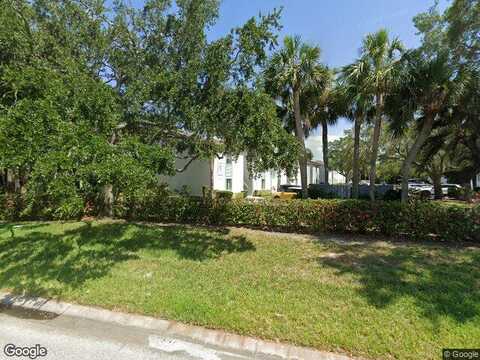 8Th, SAINT PETERSBURG, FL 33716