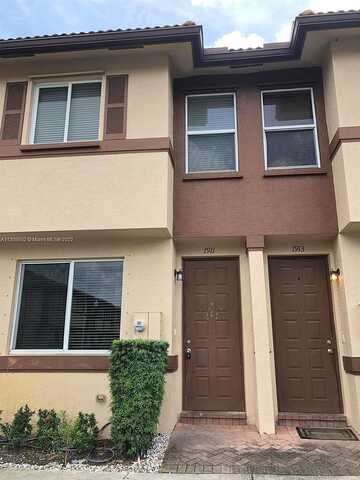 Hibiscus, RIVIERA BEACH, FL 33404