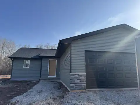 E Sunnyview Road, Oshkosh, WI 54901