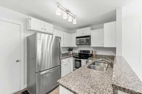 S Pond Trail #41, Champlin, MN 55316