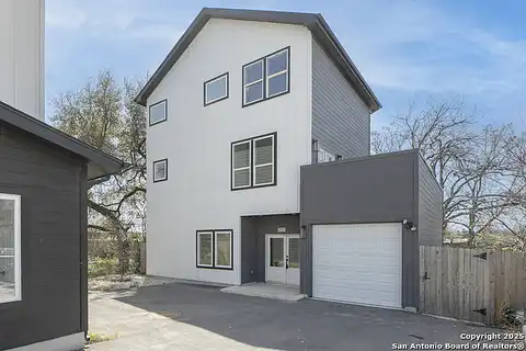 Bank St #201, San Antonio, TX 78204