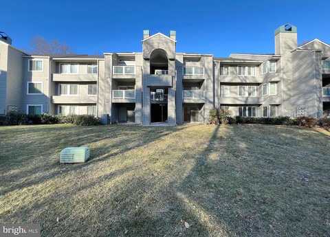 Summerchase Cir, RESTON, VA 20194