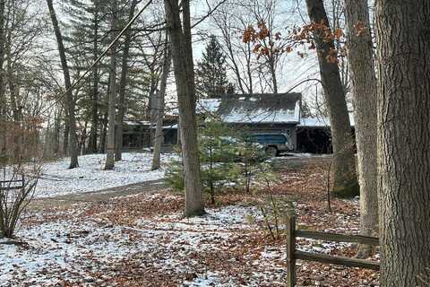 Sugden Lake, WHITE LAKE, MI 48386