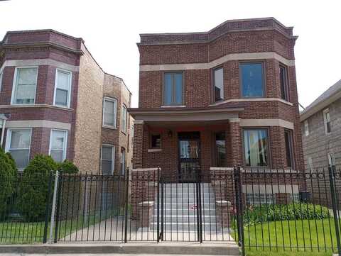 Forest, CHICAGO, IL 60628