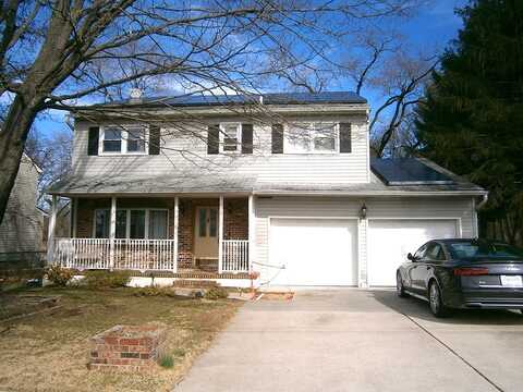 James, BURLINGTON, NJ 08016