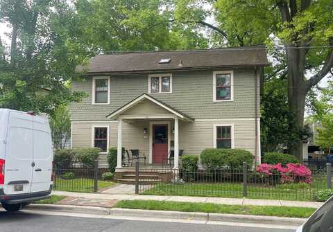 And 11A East Howell Ave, Alexandria, VA 22301