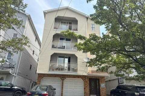 Kinney St, Newark, NJ 07105