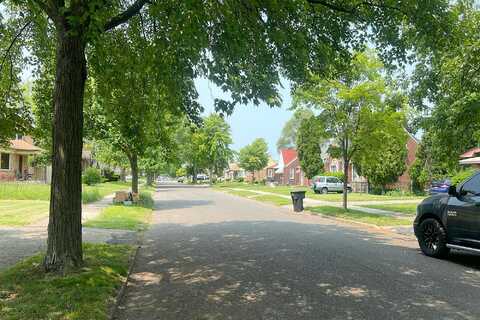 Carlisle, DETROIT, MI 48205
