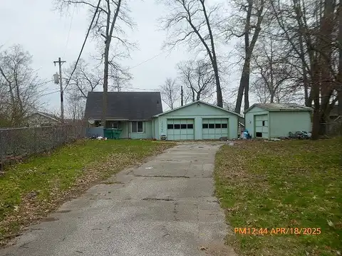 Donnell Lake S, Vandalia, MI 49095