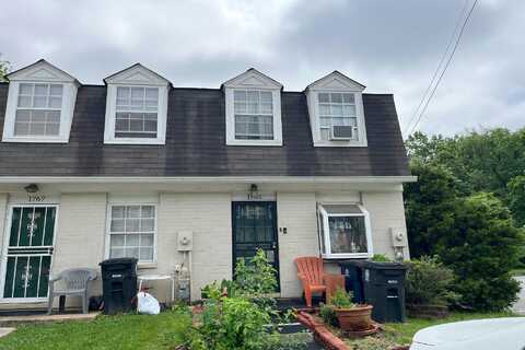 Dutch Village Dr, Landover, MD 20785