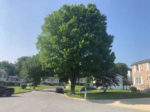 Royal Oak, HYATTSVILLE, MD 20785