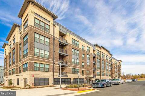 Field Point Rd #4-404, HERNDON, VA 20171
