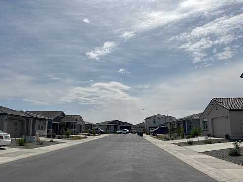 E Cy Ave, SAN TAN VALLEY, AZ 85140