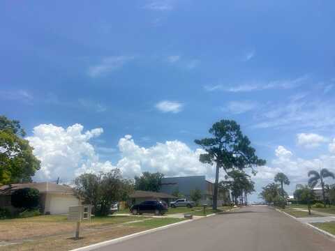 Somerset, SARASOTA, FL 34243