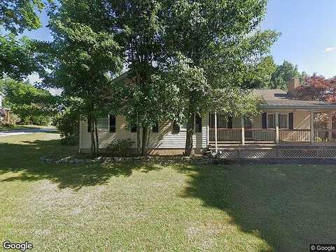 9Th Ave, PATTERSON HEIGHTS, PA 15010