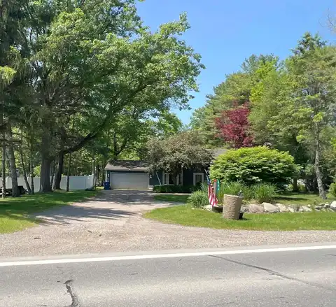 Bogie Lake, WHITE LAKE, MI 48383