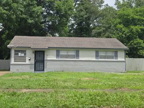 Garden, WEST MEMPHIS, AR 72301