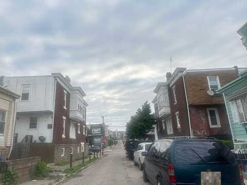 Elliott, PHILADELPHIA, PA 19143