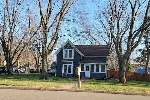 Broadway, HAMMOND, WI 54015