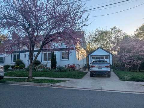 Wayne, ARLINGTON, VA 22204