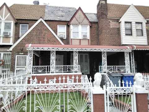 Francis Lewis, QUEENS VILLAGE, NY 11429