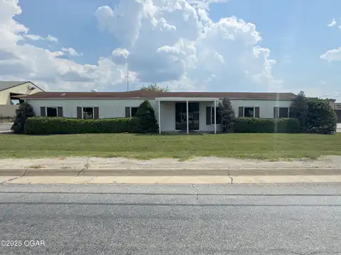 507 W 12th Street, Lamar, MO 64759