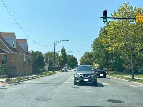 Loomis, CHICAGO, IL 60620