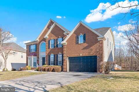 Taryn Lea, ACCOKEEK, MD 20607