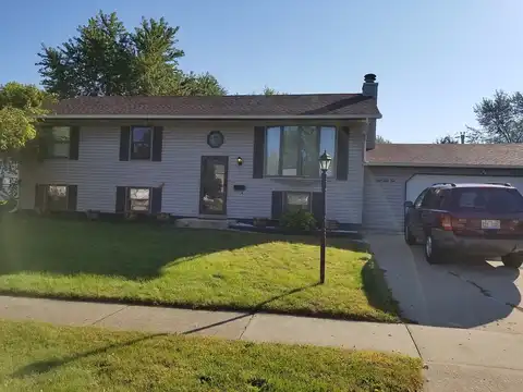 Kennedy, STREAMWOOD, IL 60107