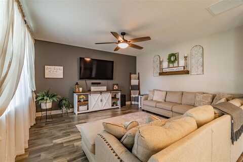 Harold, TAMPA, FL 33616