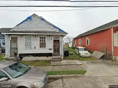 Louisa, NEW ORLEANS, LA 70117