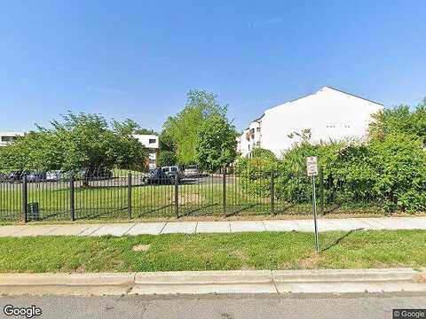 Prince Pl, Upper Marlboro, MD 20774
