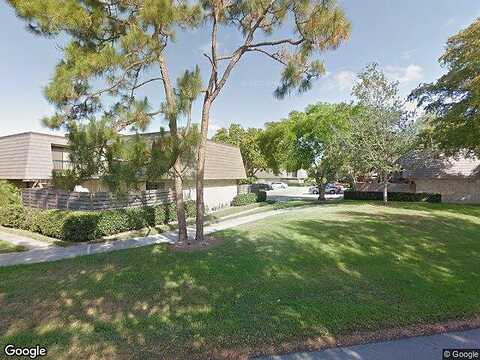 10Th, PALM BEACH GARDENS, FL 33418