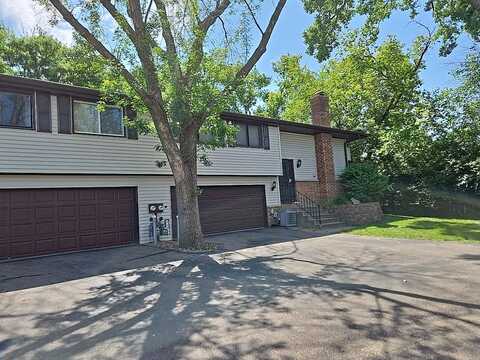 Cavell, MINNEAPOLIS, MN 55438