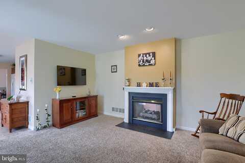 Tuckerton, READING, PA 19605
