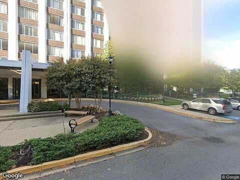 Rockville Pike 413, Rockville, MD 20852