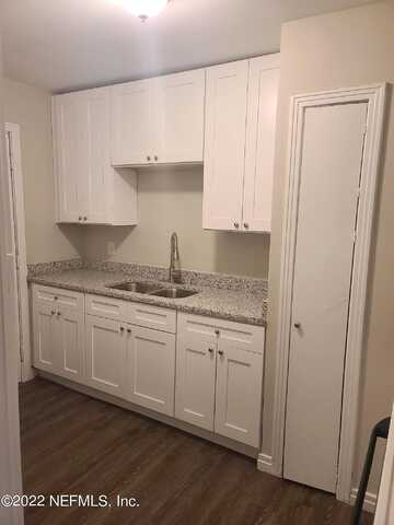 Denaud, JACKSONVILLE, FL 32205